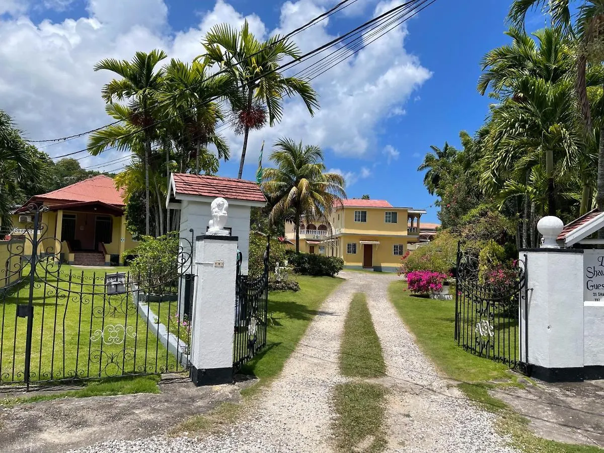 Little Shaw Park Guest House Ocho Rios 2*,  Jamaica